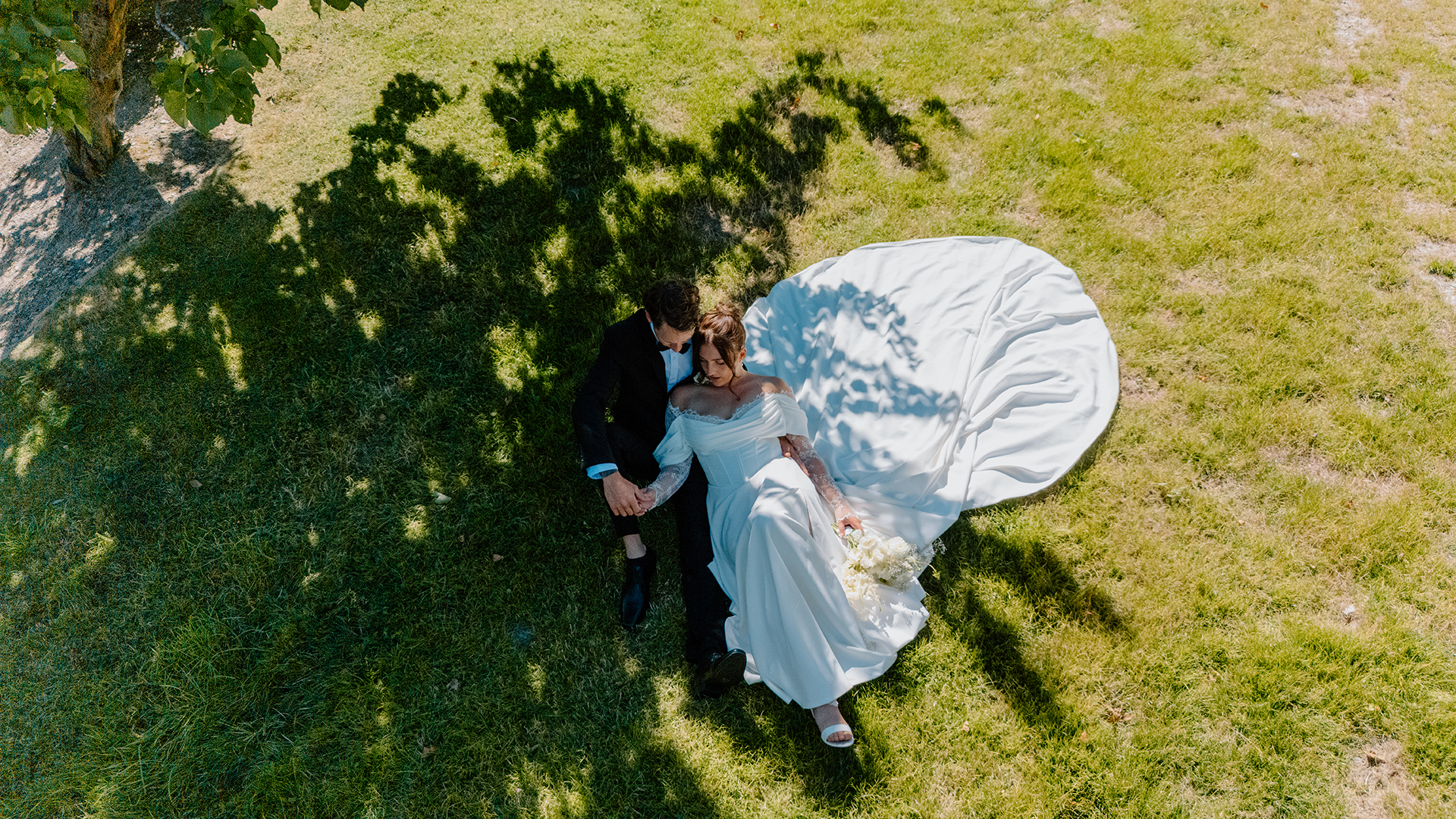 Noosa Beachside Elopement